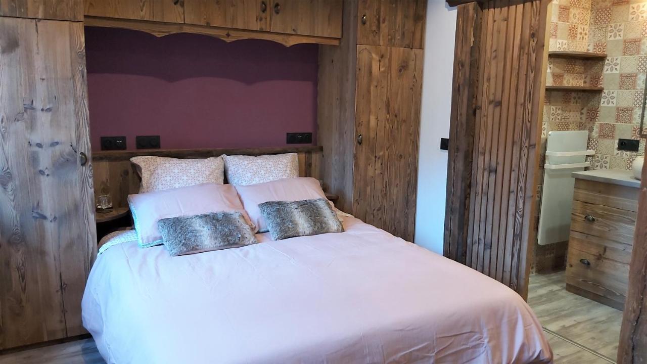 Chalet Serre Cambeou Piscine&Spa Saint-Chaffrey Esterno foto